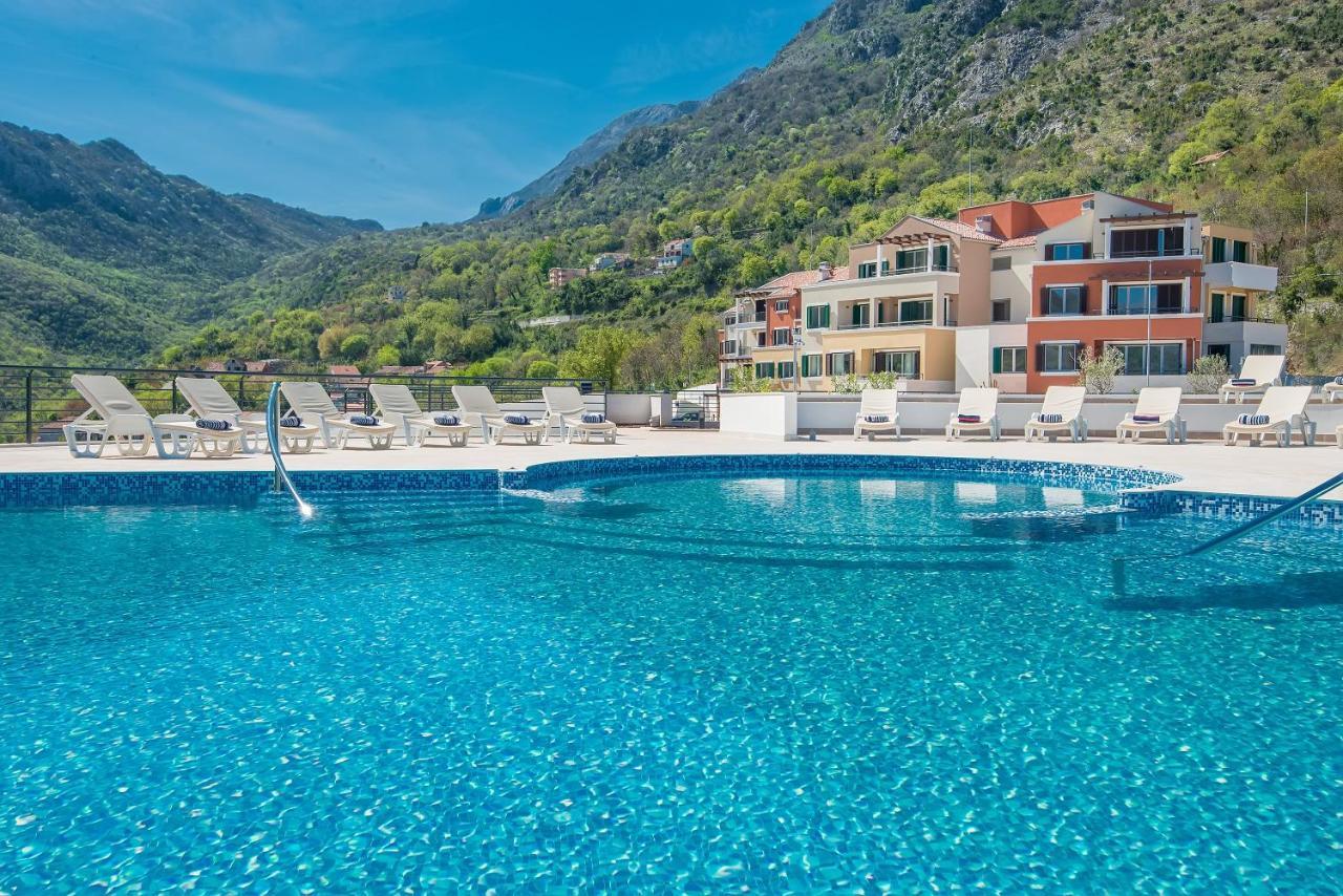 Lavender Bay Apartment F8 Donji Morinj Εξωτερικό φωτογραφία
